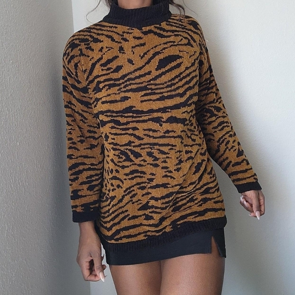 Vintage 90s Express Chunky Mock Neck Animal Print Sweater